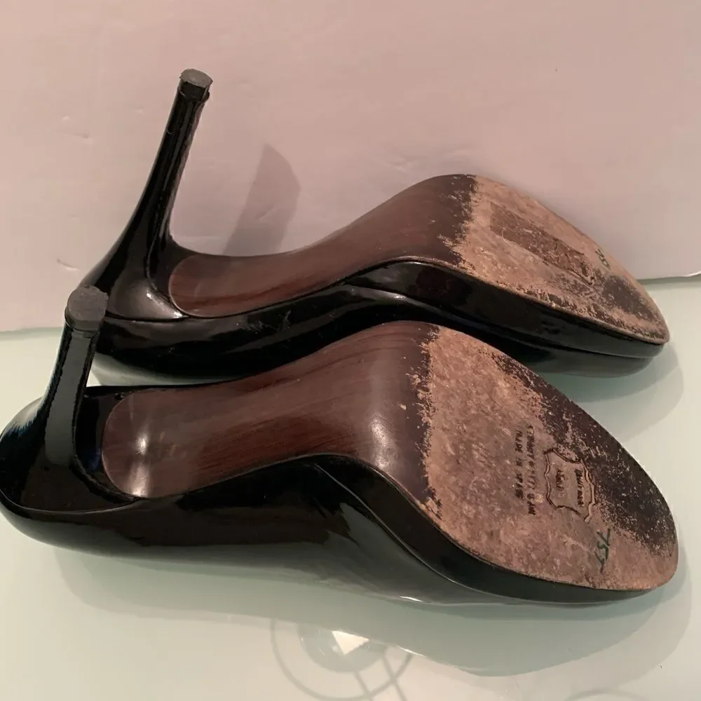 Steuart Weitzman black shoes 9AA vintage